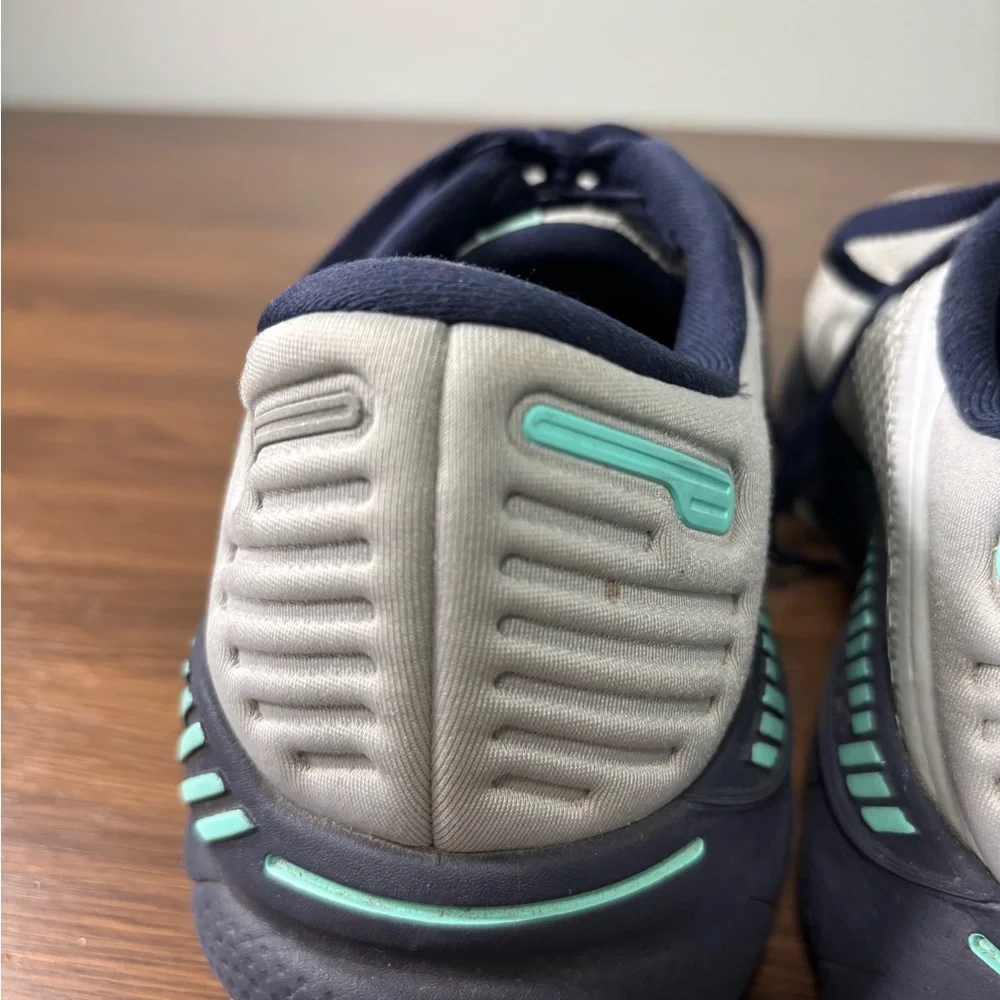 Men’s Brooks Adrenaline GTS in Gray‎ and Teal Size 11
